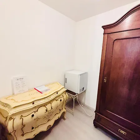 Residenza Bra Πανσιόν 2*