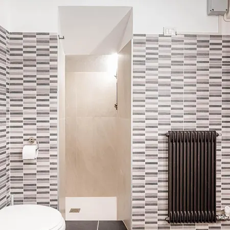 Residenza Bra Πανσιόν 2*